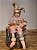 BONECA PIERROT SENTADO A CORDA ROSA 42,5CM - Imagem 1