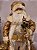 PAPAI NOEL EM PÉ DOURADO COM CHAMPANHE COM PRESENTES E CAJADO 60CM - Imagem 2