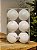 BOLA DECORADA BRANCA 8CM COM 6 UNIDADES - Imagem 1