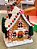 CASINHA EM RESINA GINGERBREAD COM LED 20CM - PRÉ VENDA 2025 - Imagem 3