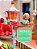 POSTE COM PLACA E BONECOS GINGERBREAD EM RESINA COM LED - PRÉ VENDA 2025 - Imagem 2