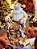 PAPAI NOEL COM PRESENTES DOURADO E BRANCO 32CM - PRÉ VENDA 2025 - Imagem 1