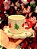 CANECA DECORATIVA COM PIRES BRANCO E VERMELHO - PRÉ VENDA 2025 - Imagem 2