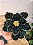 FLOR MAGNOLIA VELUDO VERDE COM GLITTER 20CM - Imagem 1