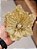 FLOR MAGNOLIA COM GLITTER OURO 22CM - PRÉ VENDA 2025 - Imagem 1
