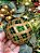 KIT COM 3 PENDENTES ORNAMENTOS DE VIDRO VERDE COM DOURADO 12CM- PRÉ VENDA 2025 - Imagem 3