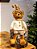 URSO SENTADO COM TOUCA XADREZ 55CM - Imagem 1