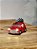 PAPAI NOEL DIRIGINDO CARRO VERMELHO COM ÁRVORE 9CM - Imagem 1