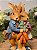 CASAL DE COELHOS COM CENOURAS 20CM - Imagem 5