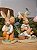 CASAL DE COELHOS COM REGADOR 17CM - Imagem 1