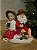 PAPAI NOEL E MAMÃE NOEL FAZENDO PIQUENIQUE 20,5CM - Imagem 3