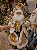 PAPAI NOEL EM PÉ LUXO VERDE E DOURADO 60CM - PRÉ VENDA 2026 - Imagem 7