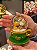 GLOBO DE NEVE NA XÍCARA VERDE COM BONECO DE NEVE 9,5CM - PRÉ VENDA 2026 - Imagem 2