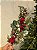 GALHO DECORATIVO BERRY FOLHAGENS COM PINHA 68CM - Imagem 2