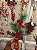 GALHO DECORATIVO BERRY VERMELHO E PINHA 48CM - PRÉ VENDA 2026 - Imagem 2