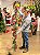 FESTÃO ARAMADO COM BERRY PINHA E FOLHAS 1,80CM - Imagem 2