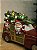 CARRO EM RESINA COM NOEL E ÁRVORE COM LED 30CM - Imagem 4