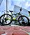 BICICLETA MTB ARO (29) CALOI ELITE CARBON RACING SHIMANO DEORE XT 12V FREIO DISC HIDRÁULICO QUADRO 17 (M) PRETO/AMARELO - Imagem 7