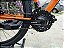 BICICLETA MTB ARO (29) OXS ALUMINIO 21 VELOCIDADES FREIO DISC MECÂNICO 19 (G) LARANJA/VINHO - Imagem 3