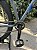 BICICLETA MTB ARO (29) OGGI HACKER HDS SHIMANO ESSA 8V FREIO DISC HIDRÁULICO QUADRO 17 (M) COR GRAF/AZ/PTO - Imagem 13