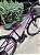 BICICLETA ARO (26) FEMININA COR VIOLETA C/MARCHA 18V MARCA MILANO AUTUNM COM CESTA - Imagem 9