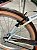 BICICLETA ARO (26) FEMININA BRANCA/MARRON S/MARCHA FREIO V/BRAKE TRACK CONFORT - Imagem 7