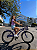 BICICLETA ARO (24) FEMININA VIOLETA S/MARCHA FREIO V-BRAKE MILANO AURA COM CESTA - Imagem 1