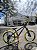BICICLETA MTB FREERIDE ARO (26) VIKINGX TUFF X-25 CAMBIO 8 VELOCIDADES(1x8) FREIO DISC HIDRÁULICO COR CINZA/AMARELO - Imagem 1
