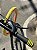 BICICLETA MTB FREERIDE ARO (26) VIKINGX TUFF-25 CAMBIO 21 VELOCIDADES (3x7) FREIO DISC MECÂNICO COR VERDE AZUL/AMARELO - Imagem 9