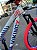 BICICLETA MTB FREERIDE ARO (26) VIKINGX TUFF-25 CAMBIO 24 VELOCIDADES (3X8) FREIO DISCO MECÂNICO COR PRATA/VERMELHO/AZUL - Imagem 4