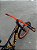 BICICLETA MTB FREERIDE ARO (26) HUPI NAJA KIT SINGLE S/ MARCHA FREIO DISC HIDRÁULICO TRASEIRO SHIMANO COR LARANJA/PRETO - Imagem 7