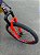 BICICLETA MTB FREERIDE ARO (26) RUSTIC PRO SEM MARCHA FREIO DISC HIDRÁULICO MT200 TRASEIRO COR CAMALEAO/VERMELHO - Imagem 5