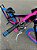 BICICLETA MTB FREERIDE ARO (26) VIKINGX TUFF-25 CAMBIO 7 VELOCIDADES (1X7) FREIO DISC MECÂNICO COR PRETO/ROSA/AZUL - Imagem 7