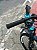BICICLETA MTB FREERIDE ARO (26) VIKINGX TUFF-25 KIT 21 VELOCIDADES (3x7) FREIO DISC MECÂNICO COR  AZUL/LARANJA (USADA) - Imagem 7