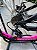 BICICLETA MTB FREERIDE ARO (26) VIKINGX TUFF-25 CAMBIO 24 VELOCIDADES (3x8) FREIO DISC MECÂNICO COR PRETO/ROSA/AZUL - Imagem 2