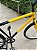 BICICLETA ARO (26) MASCULINA MTB SEM MARCHA FREIOS V-BRAKE COR PRETO/AMARELO (USADA) - Imagem 7