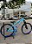 BICICLETA MTB FREERIDE ARO (26) VIKINGX TUFF-38 KIT SINGLE S/MARCHA FREIO DISC HIDRÁULICO SHIMANO COR AZUL/ROSA/AZUL - Imagem 1