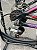 BICICLETA MTB ARO (29) CALOI KAIENA SHIMANO 21 VELOCIDADES FREIO DISC MECANICO TAMANHO 15 (P) COR PRETA/ROSA (USADA) - Imagem 2