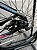 BICICLETA MTB ARO (29)  ALFAMEQ PANDORA 21 VELOCIDADES FREIO A DISCO MECÂNICO TAMANHO 17 (M) COR PRETO/ROSA/AZUL (USADA) - Imagem 10