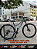 BICICLETA MTB ARO (29) OGGI FLOAT 5.0 SHIMANO ESSA 8 VELOCIDADES FREIO DISC HIDRÁULICO TAMANHO 15 (P) COR GRAF/ROSA/AZUL - Imagem 1