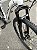 BICICLETA MTB ARO (29) MILANO URBAN 1.0 KIT 21 VELOCIDADES (3X7) FREIO A DISCO MECÂNICO TAMANHO 17 (M) COR BRANCA - Imagem 10