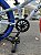 BICICLETA ARO (20) MTB COLLI GRAUZINHA 7 VELOCIDADES (1X7) FREIO A DISCO MECÂNICO COR BRANCA PNEU AZUL/VERMELHO - Imagem 3