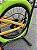 BICICLETA ARO (20) MTB COLLI GRAUZINHA 7 VELOCIDADES (1X7) FREIO A DISCO MECÂNICO COR AMARELO PNEU VERDE NEON - Imagem 10