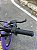 BICICLETA ARO (20) MTB COLLI GRAUZINHA 7 VELOCIDADES (1X7) FREIO A DISCO MECÂNICO COR AMARELO PNEU ROXO - Imagem 6