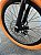 BICICLETA ARO (20) MTB COLLI GRAUZINHA 7 VELOCIDADES (1X7) FREIO A DISCO MECÂNICO COR PRETO FOSCO PNEU LARANJA - Imagem 9