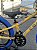 BICICLETA ARO (20) MTB COLLI GRAUZINHA 7 VELOCIDADES (1X7) FREIO A DISCO MECÂNICO COR AMARELO PNEU AZUL - Imagem 4