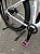 BICICLETA MTB ARO (29) ABSOLUTE HERA 7 VELOCIDADES (1X7) FREIO A DISCO MECÂNICO TAMANHO 15 (P) COR BRANCO/ROSA - Imagem 7