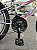 BICICLETA ARO (24) FEMININA CALOI CECI 18 VELOCIDADES FREIO V-BRAKE COM CESTA COR CINZA CLARO - Imagem 5