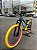 BICICLETA MTB FREERIDE ARO (26) VIKINGX TUFF-25 CAMBIO 7 VELOCIDADES (1x7) FREIO DISC MECÂNICO COR AZUL/ROSA/AMARELO - Imagem 10