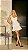 Vestido Curto Off White com Textura e Babados - Imagem 5